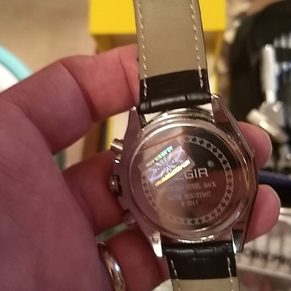 Megir watch - Picture 6 of 8